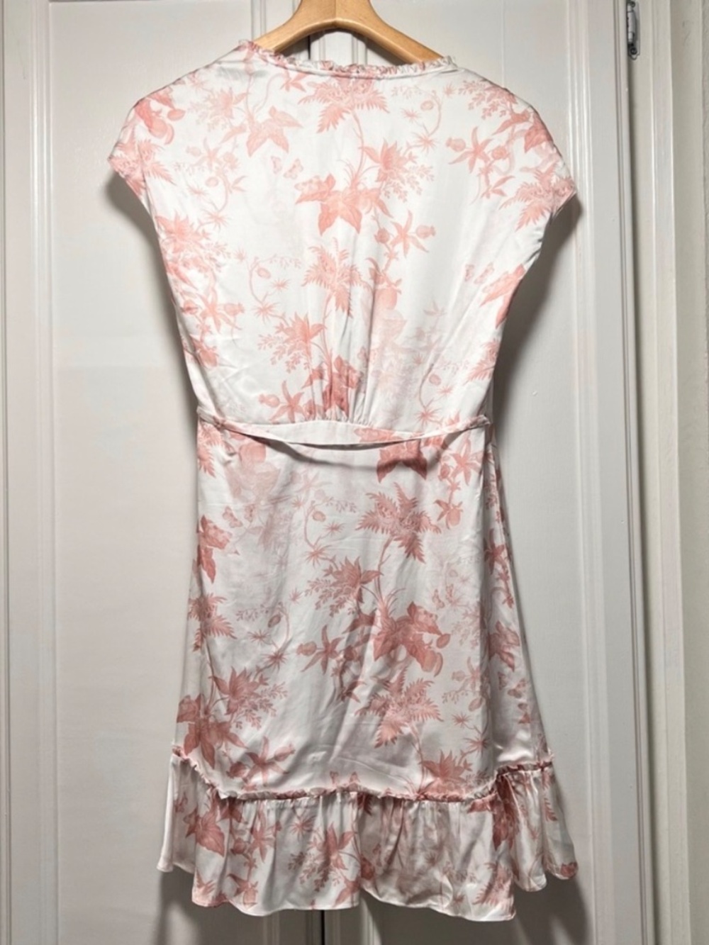 All Saints Satin Floral Wrap Dress in white/blush - Picture 4 of 7
